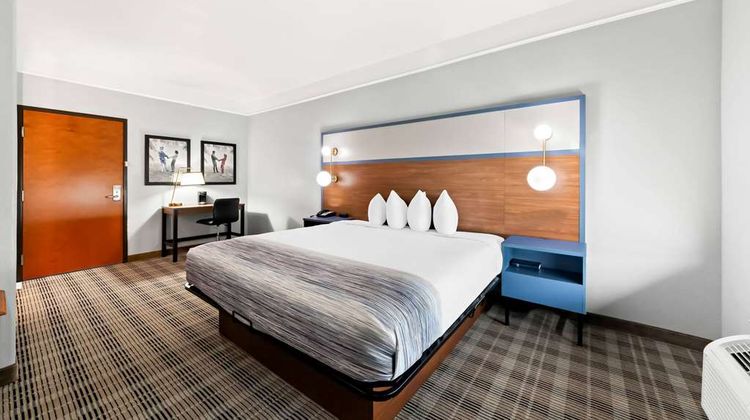 AmericInn by Wyndham New Braunfels Suite