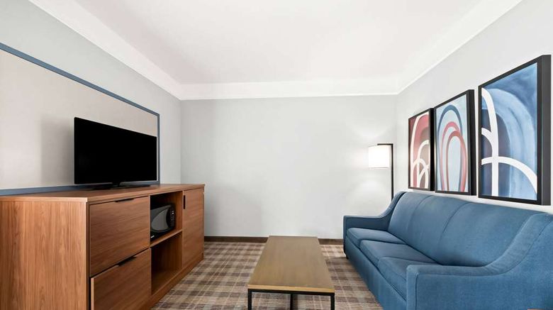 <b>AmericInn by Wyndham New Braunfels Suite</b>. Images powered by <a href="https://iceportal.shijigroup.com/" title="IcePortal" target="_blank">IcePortal</a>.