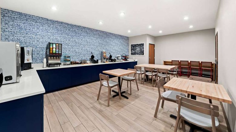 <b>AmericInn by Wyndham New Braunfels Restaurant</b>. Images powered by <a href="https://iceportal.shijigroup.com/" title="IcePortal" target="_blank">IcePortal</a>.