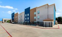 AmericInn by Wyndham New Braunfels