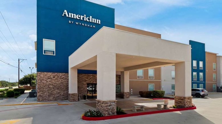<b>AmericInn by Wyndham New Braunfels Exterior</b>. Images powered by <a href="https://iceportal.shijigroup.com/" title="IcePortal" target="_blank">IcePortal</a>.