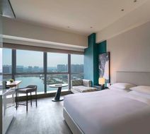 Hyatt Centric Lakeside Ningbo Room