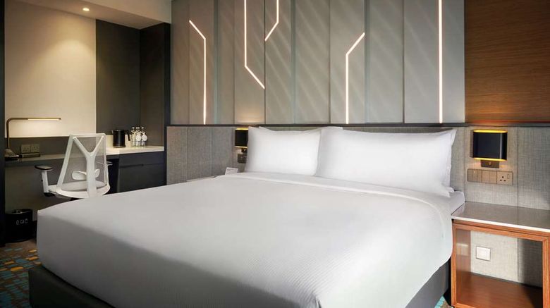<b>DoubleTree by Hilton Shah Alam i-City Room</b>. Images powered by <a href="https://iceportal.shijigroup.com/" title="IcePortal" target="_blank">IcePortal</a>.