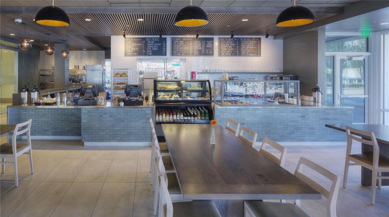 <b>Hotel Eastlund, BW Premier Collection Restaurant</b>. Images powered by <a href="https://iceportal.shijigroup.com/" title="IcePortal" target="_blank">IcePortal</a>.