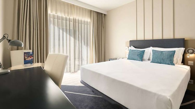 TRYP Lisboa Caparica Mar Hotel Room