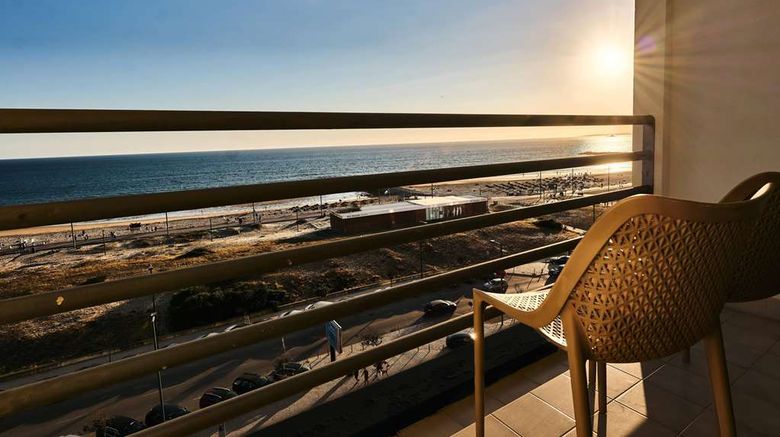 <b>TRYP Lisboa Caparica Mar Hotel Room</b>. Images powered by <a href="https://iceportal.shijigroup.com/" title="IcePortal" target="_blank">IcePortal</a>.