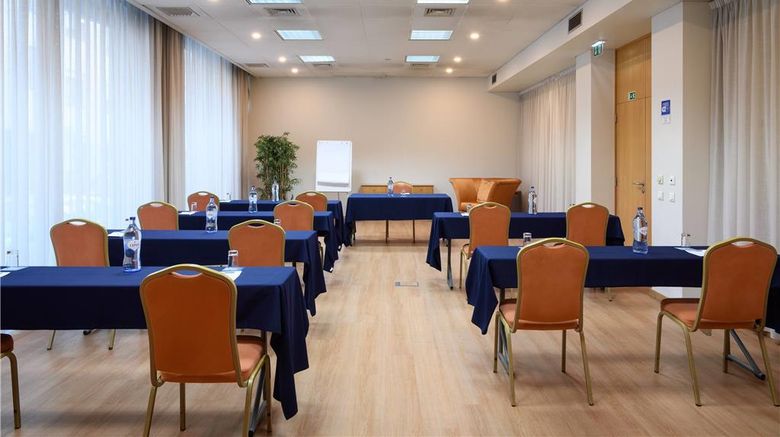 <b>Tryp Porto Centro Meeting</b>. Images powered by <a href="https://iceportal.shijigroup.com/" title="IcePortal" target="_blank">IcePortal</a>.