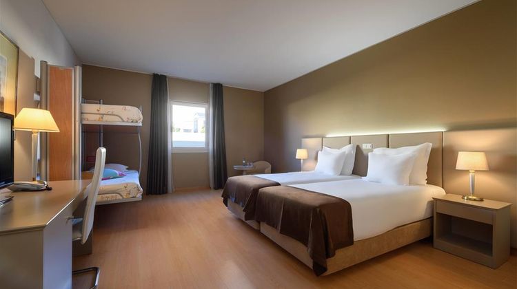 Tryp Porto Centro Room