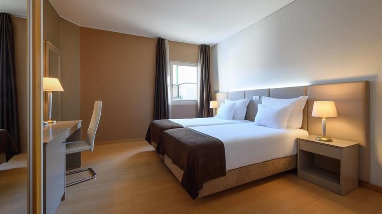 Tryp Porto Centro Room