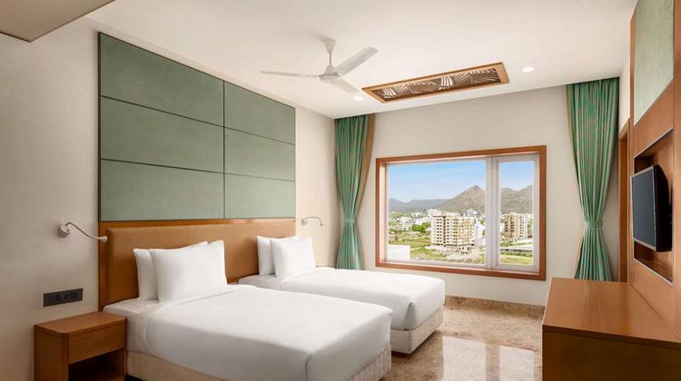 Howard Johnson by Wyndham Udaipur Room