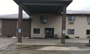 AmericInn by Wyndham Viroqua