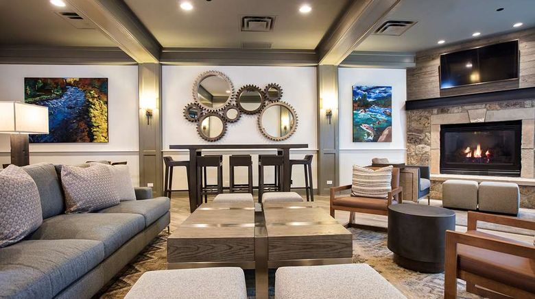 <b>The Inn at Riverwalk Lobby</b>. Images powered by <a href="https://iceportal.shijigroup.com/" title="IcePortal" target="_blank">IcePortal</a>.