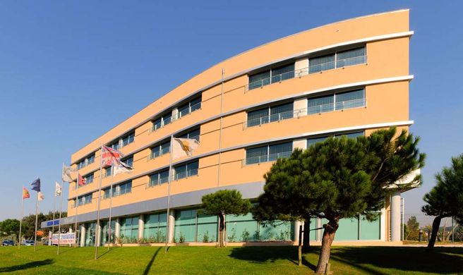 Tryp Porto Expo Exterior