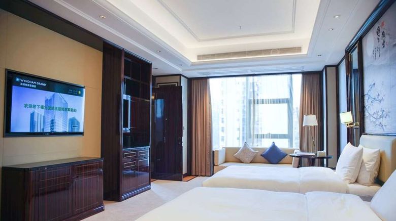 <b>Wyndham Grand Tongren Downtown Room</b>. Images powered by <a href="https://iceportal.shijigroup.com/" title="IcePortal" target="_blank">IcePortal</a>.