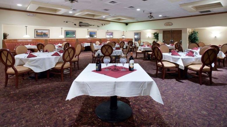 <b>Ramada Plaza by Wyndham Sheridan Restaurant</b>. Images powered by <a href="https://iceportal.shijigroup.com/" title="IcePortal" target="_blank">IcePortal</a>.