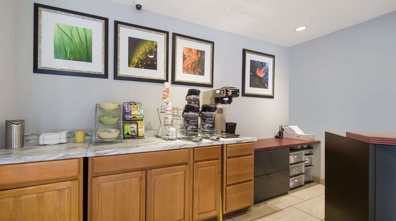 <b>Quality Inn Great Barrington Restaurant</b>. Images powered by <a href="https://iceportal.shijigroup.com/" title="IcePortal" target="_blank">IcePortal</a>.