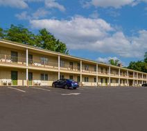 Quality Inn Great Barrington Exterior