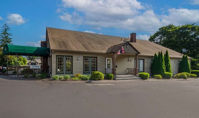 Quality Inn Great Barrington Exterior