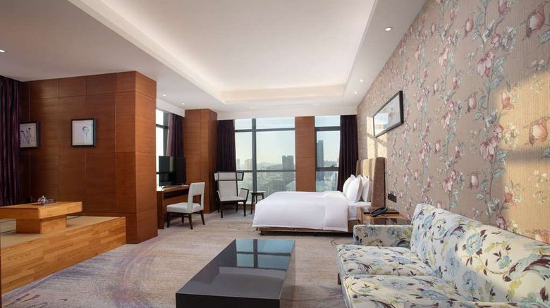<b>Days Hotel by Wyndham Railway Station Room</b>. Images powered by <a href="https://iceportal.shijigroup.com/" title="IcePortal" target="_blank">IcePortal</a>.