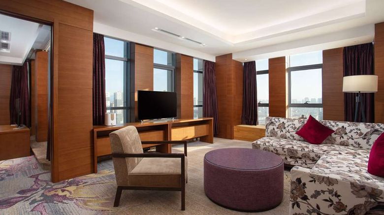 <b>Days Hotel by Wyndham Railway Station Room</b>. Images powered by <a href="https://iceportal.shijigroup.com/" title="IcePortal" target="_blank">IcePortal</a>.