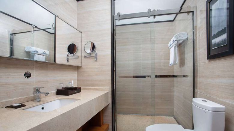 <b>Days Hotel by Wyndham Railway Station Room</b>. Images powered by <a href="https://iceportal.shijigroup.com/" title="IcePortal" target="_blank">IcePortal</a>.