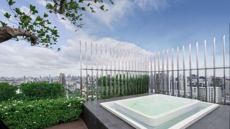 <b>Wyndham Garden Bangkok at Sukhumvit 42 Pool</b>. Images powered by <a href="https://iceportal.shijigroup.com/" title="IcePortal" target="_blank">IcePortal</a>.