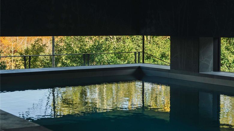 <b>Domaine Reine Margot Paris-MGallery Pool</b>. Images powered by <a href="https://iceportal.shijigroup.com/" title="IcePortal" target="_blank">IcePortal</a>.