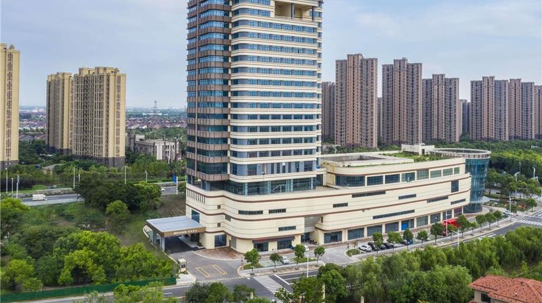 <b>Mercure Changshu Riverside Exterior</b>. Images powered by <a href="https://iceportal.shijigroup.com/" title="IcePortal" target="_blank">IcePortal</a>.