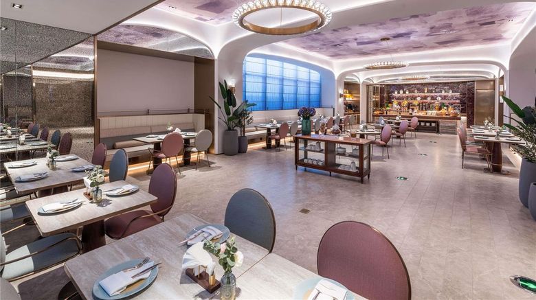 <b>Mercure Changshu Riverside Restaurant</b>. Images powered by <a href="https://iceportal.shijigroup.com/" title="IcePortal" target="_blank">IcePortal</a>.
