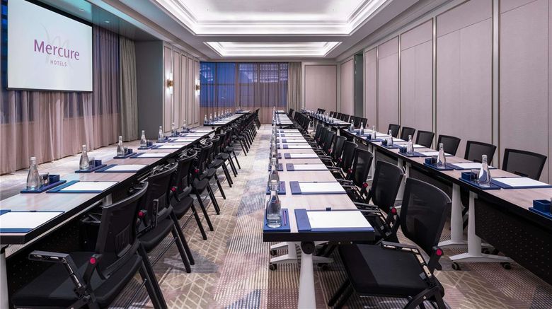 <b>Mercure Changshu Riverside Meeting</b>. Images powered by <a href="https://iceportal.shijigroup.com/" title="IcePortal" target="_blank">IcePortal</a>.