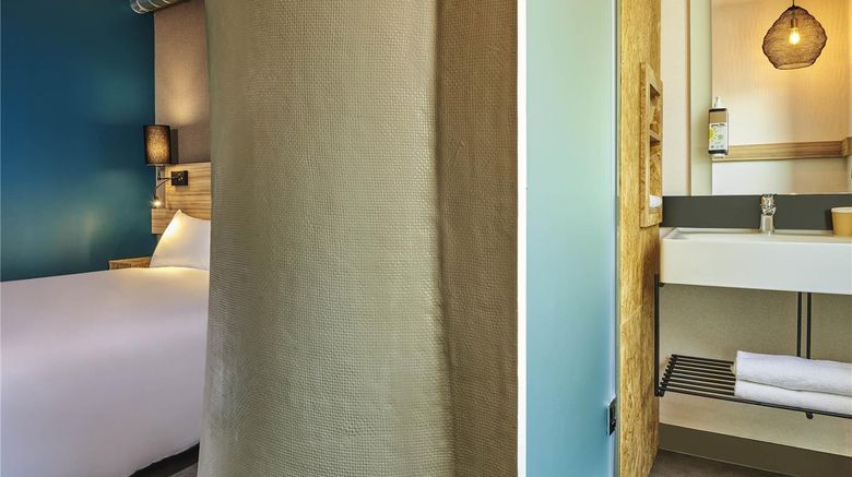 <b>Ibis Budget Paris Nord 18 Room</b>. Images powered by <a href="https://iceportal.shijigroup.com/" title="IcePortal" target="_blank">IcePortal</a>.