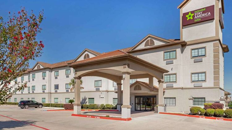 Extended Stay America Suites Exterior