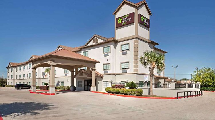 Extended Stay America Suites Exterior