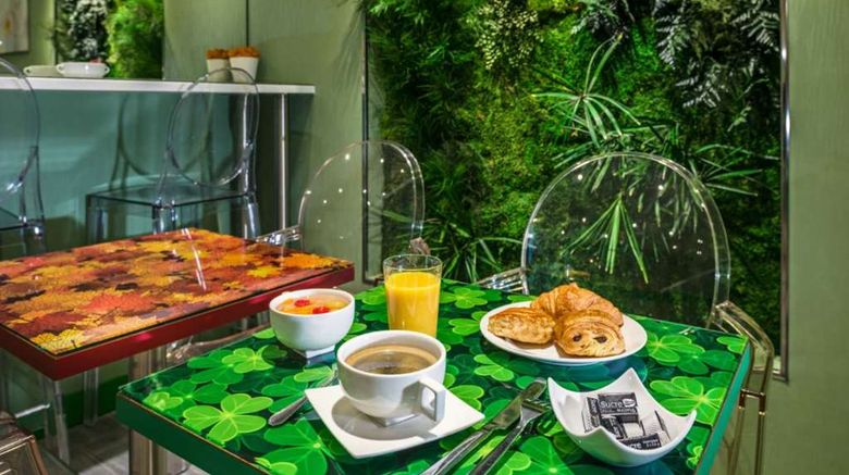 <b>Hotel Les Jardins de Montmartre Restaurant</b>. Images powered by <a href="https://iceportal.shijigroup.com/" title="IcePortal" target="_blank">IcePortal</a>.