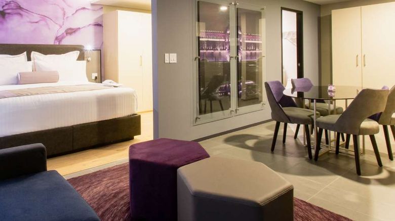 <b>HS Hotsson Hotel CDMX Condesa Sur Room</b>. Images powered by <a href="https://iceportal.shijigroup.com/" title="IcePortal" target="_blank">IcePortal</a>.