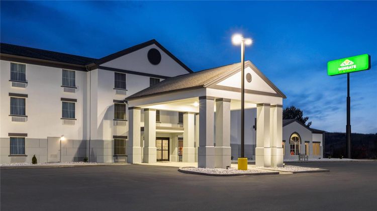 Wingate by Wyndham Clearfield Exterior