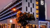 Bridgeport Hotel Exterior