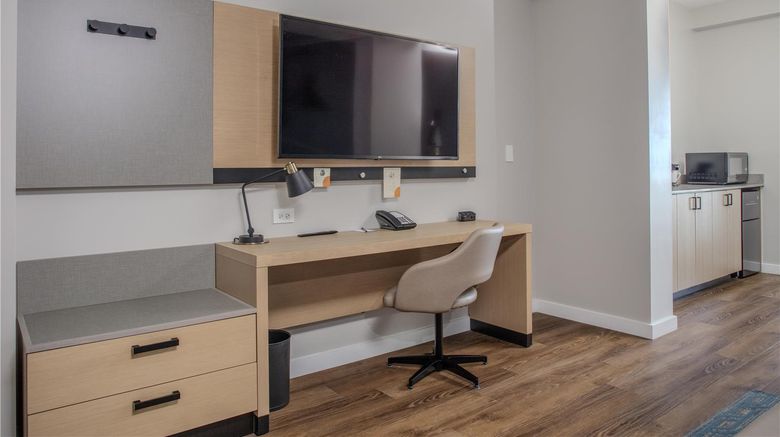 <b>Hyatt Place St. Augustine/Vilano Beach Suite</b>. Images powered by <a href="https://iceportal.shijigroup.com/" title="IcePortal" target="_blank">IcePortal</a>.