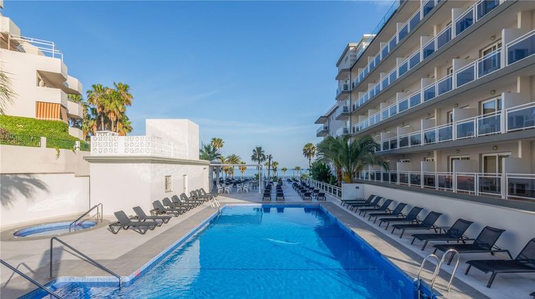 <b>Las Arenas Hotel Benalmadena Restaurant</b>. Images powered by <a href="https://iceportal.shijigroup.com/" title="IcePortal" target="_blank">IcePortal</a>.