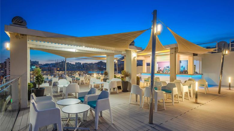 <b>Las Arenas Hotel Benalmadena Restaurant</b>. Images powered by <a href="https://iceportal.shijigroup.com/" title="IcePortal" target="_blank">IcePortal</a>.
