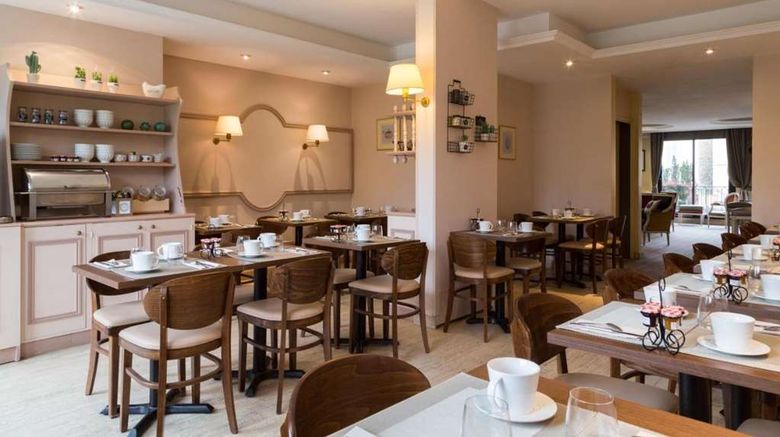 <b>Hotel Albert 1er Rueil-Malmaison Restaurant</b>. Images powered by <a href="https://iceportal.shijigroup.com/" title="IcePortal" target="_blank">IcePortal</a>.