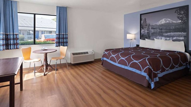 <b>Super 8 by Wyndham Dunnigan Room</b>. Images powered by <a href="https://iceportal.shijigroup.com/" title="IcePortal" target="_blank">IcePortal</a>.