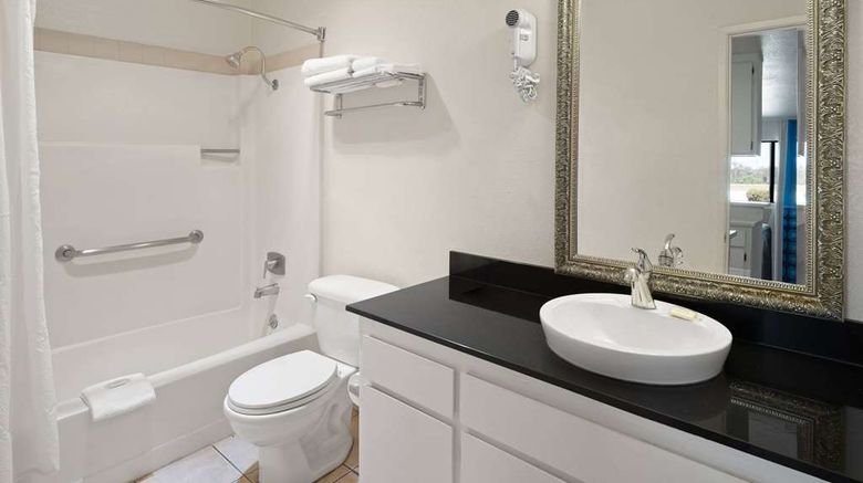 <b>Super 8 by Wyndham Dunnigan Room</b>. Images powered by <a href="https://iceportal.shijigroup.com/" title="IcePortal" target="_blank">IcePortal</a>.