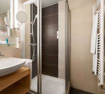 Wyndham Garden Munich Messe Room