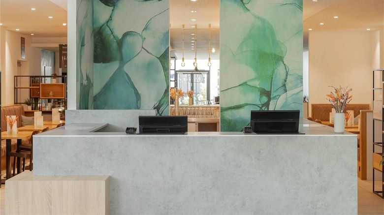 <b>Wyndham Garden Munich Messe Restaurant</b>. Images powered by <a href="https://iceportal.shijigroup.com/" title="IcePortal" target="_blank">IcePortal</a>.