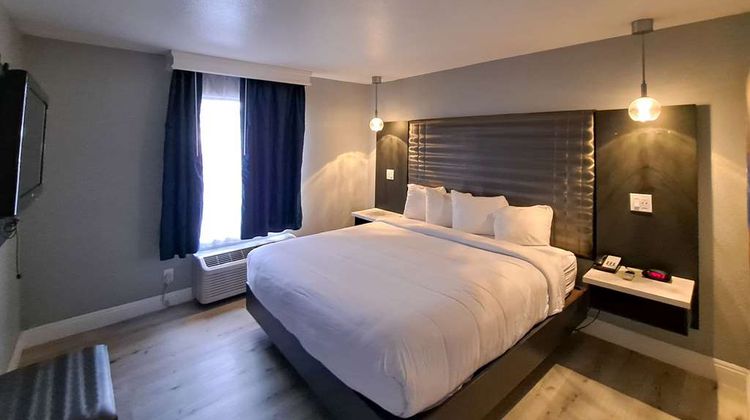 Clarion Pointe El Cajon San Diego East Suite