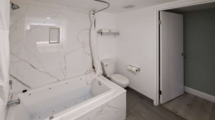 Clarion Pointe El Cajon San Diego East Suite