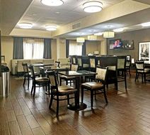 Comfort Inn Darien Lobby