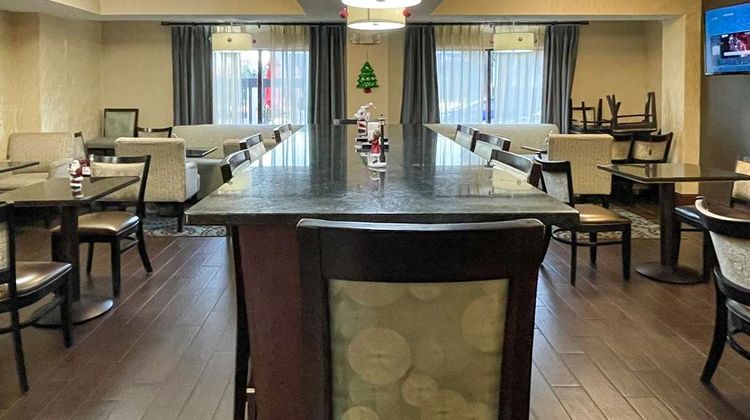 Comfort Inn Darien Restaurant