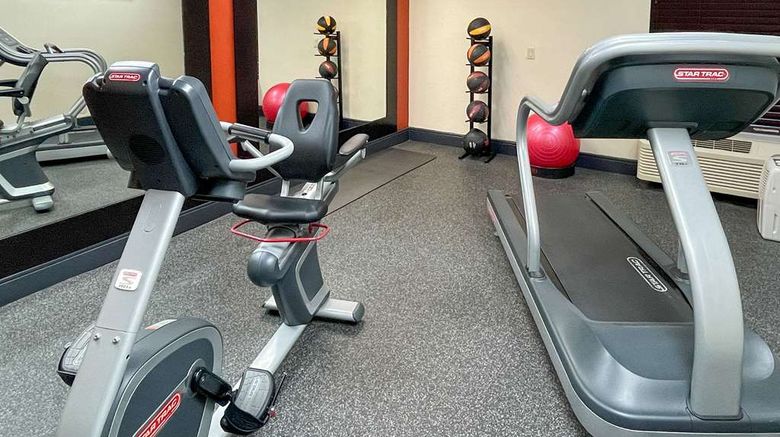 <b>Comfort Inn Darien Health</b>. Images powered by <a href="https://iceportal.shijigroup.com/" title="IcePortal" target="_blank">IcePortal</a>.